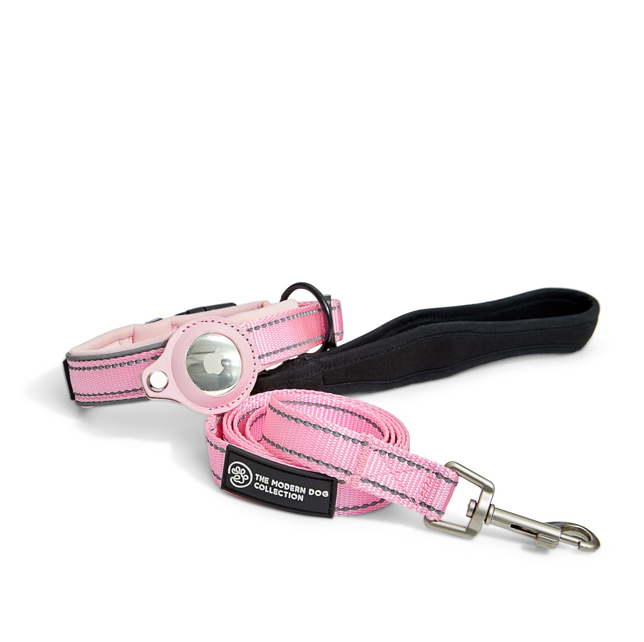Big Apple collar and leash set in premium pink nylon with a luxurious sheen.  Reflective stitching and custom AirTag holder.